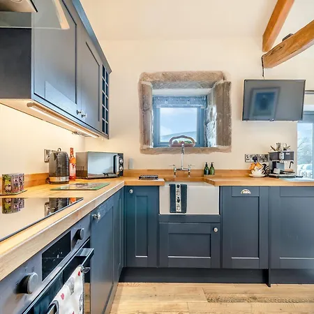 Little Esklets - Uk45252 Westerdale